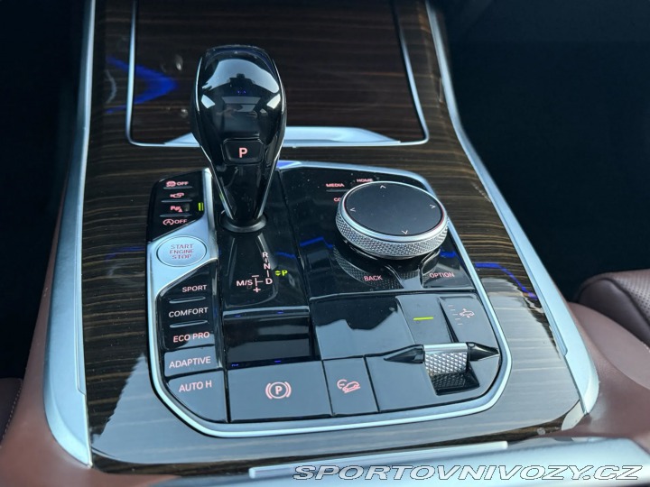 BMW X7 60i 2019
