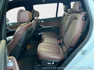 BMW X7 60i 2019