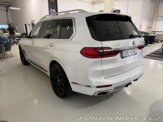 BMW X7 60i 2019