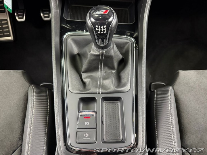 Seat Leon Cupra 300 2.0 TSI, 221 kW 2018