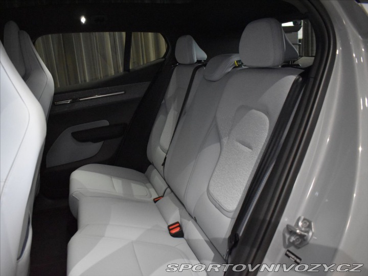 Volvo EX30 0,0 Ultra Twin preformanc 2025