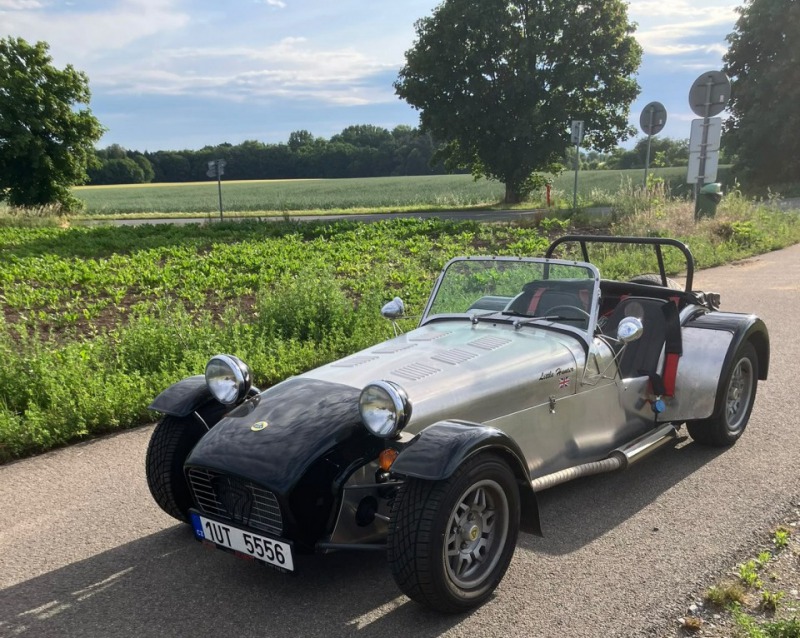 Ostatní značky Ostatní modely Caterham veterán