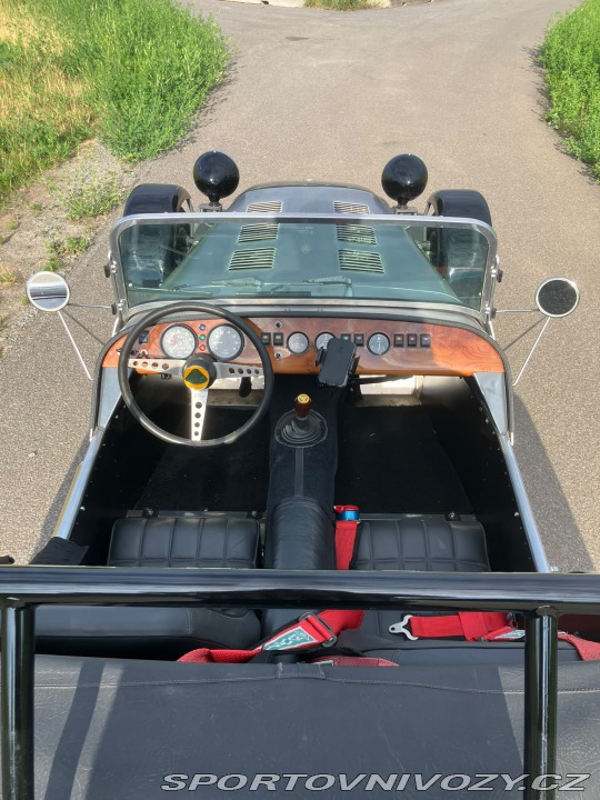 Ostatní značky Ostatní modely Caterham veterán 1981