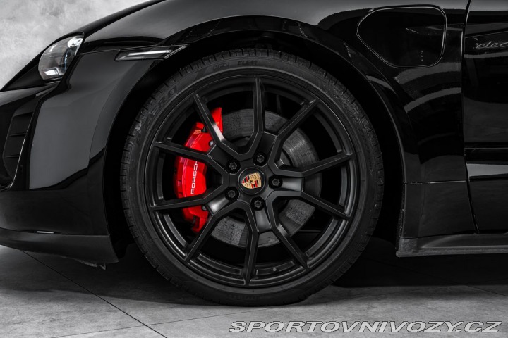Porsche Taycan GTS 2023