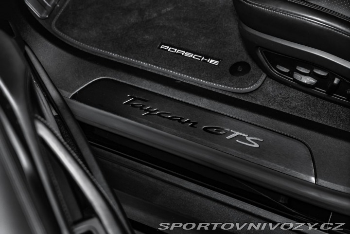 Porsche Taycan GTS 2023