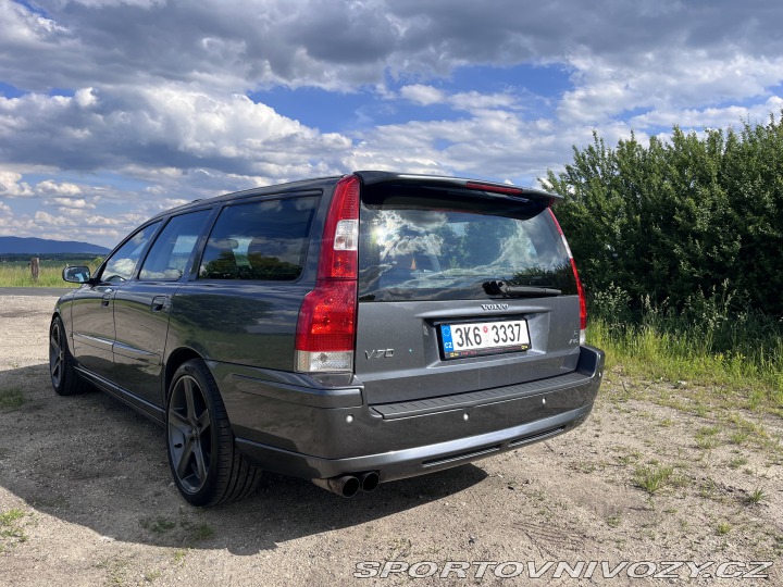 Volvo V70 V70 R awd 2005