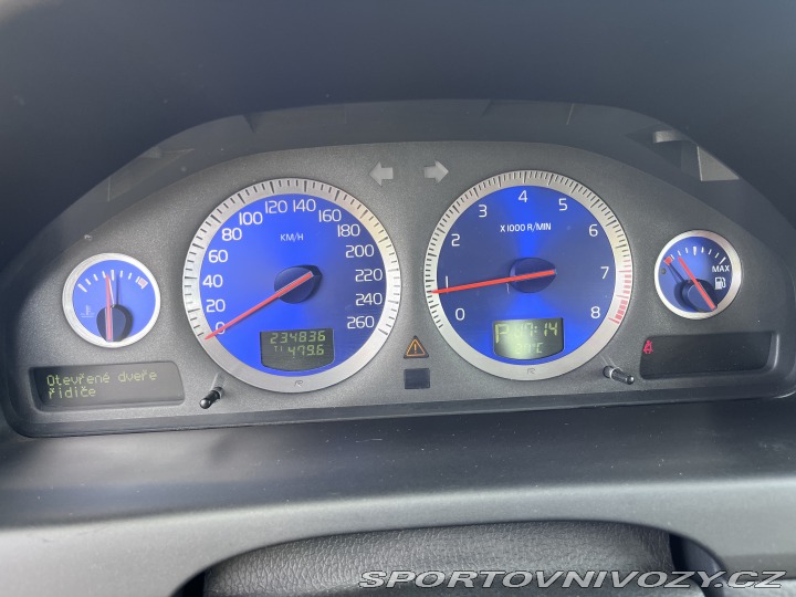 Volvo V70 V70 R awd 2005