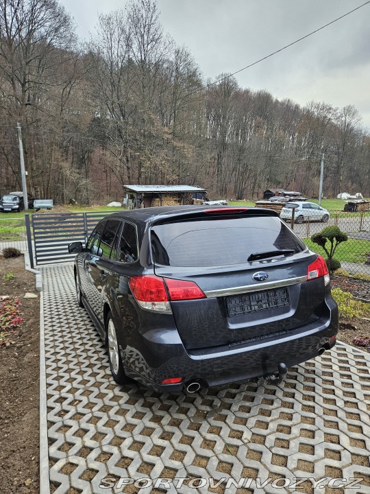 Subaru Legacy GT 2010