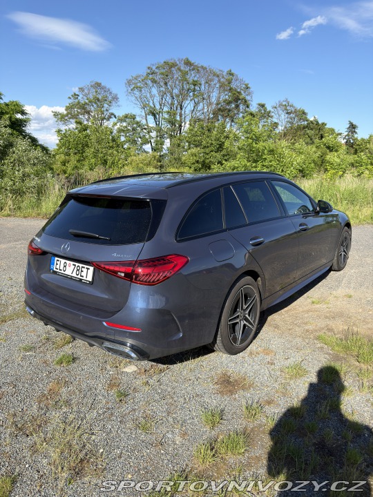 Mercedes-Benz C 300de, záruka, masáže 2025
