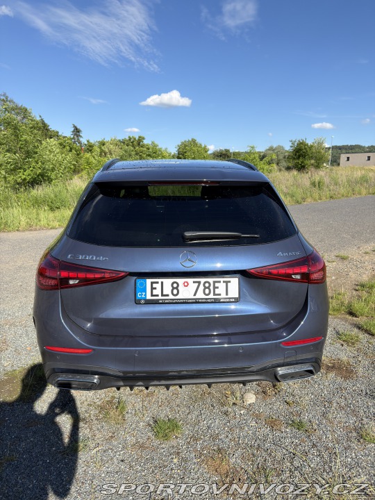 Mercedes-Benz C 300de, záruka, masáže 2025