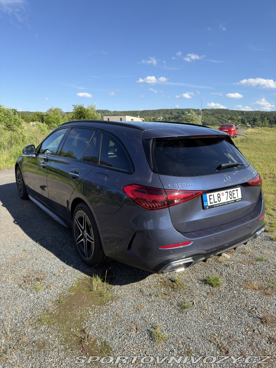 Mercedes-Benz C 300de, záruka, masáže 2025