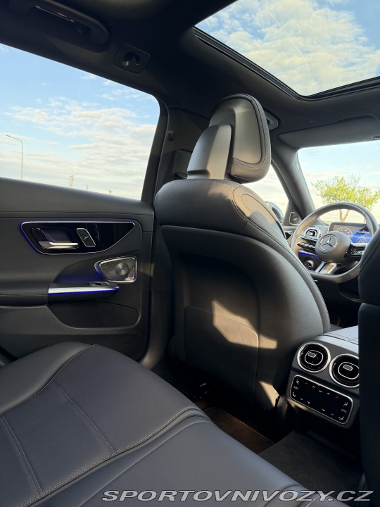 Mercedes-Benz C 2025
