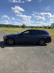 Mercedes-Benz C 300de, záruka, masáže 2025