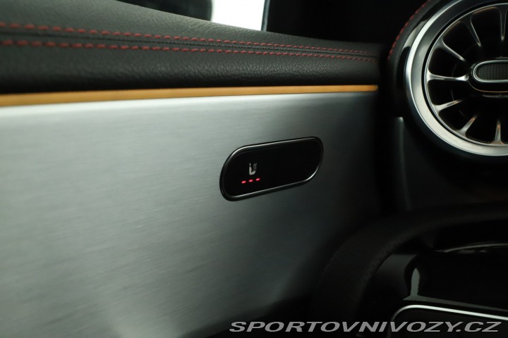 Mercedes-Benz CLA 220 d 2022