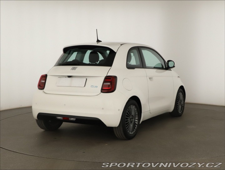 Fiat 500 500e 42 kWh 2021