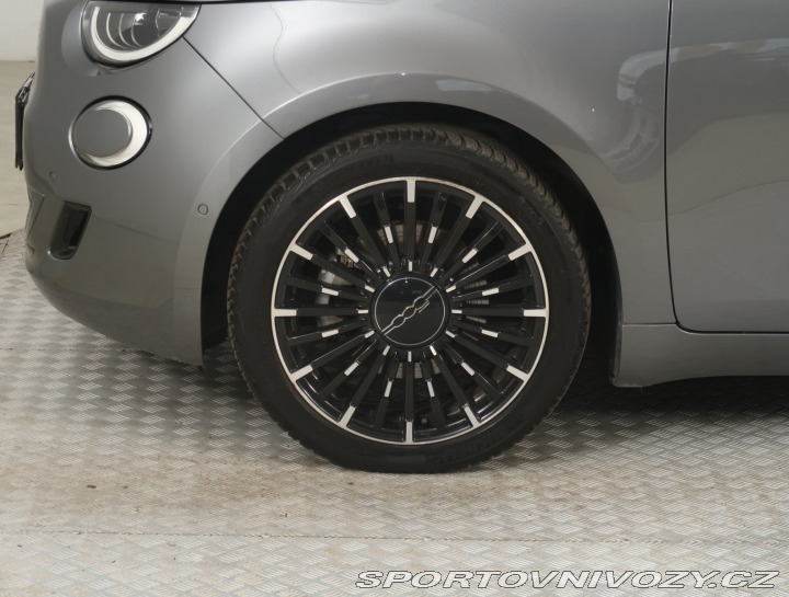 Fiat 500 500e 42 kWh 2021