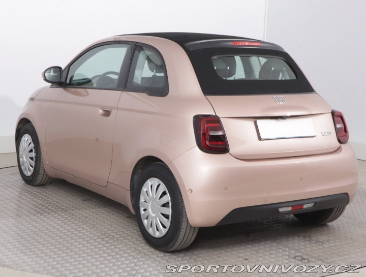 Fiat 500 500e 42 kWh 2023