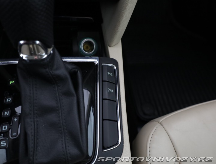 Škoda Superb Ambition Plus 3.6 FSI V6 2014