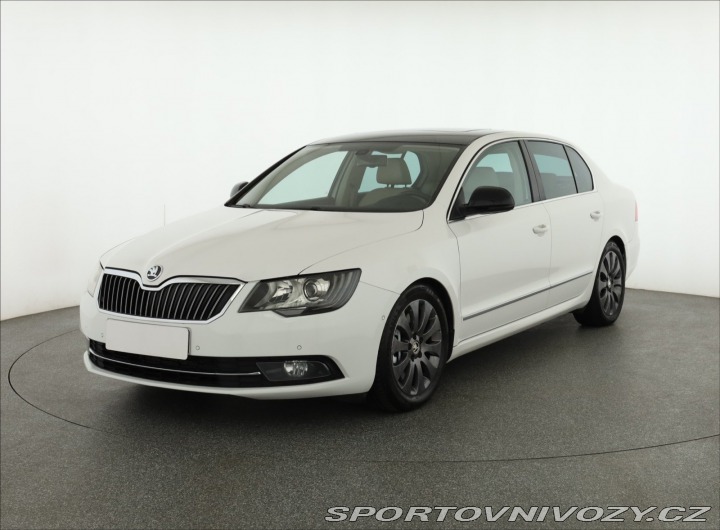 Škoda Superb Ambition Plus 3.6 FSI V6 2014