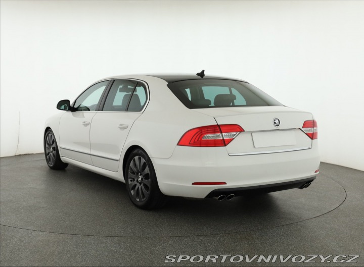 Škoda Superb Ambition Plus 3.6 FSI V6 2014
