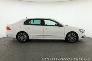 Škoda Superb Ambition Plus 3.6 FSI V6 2014