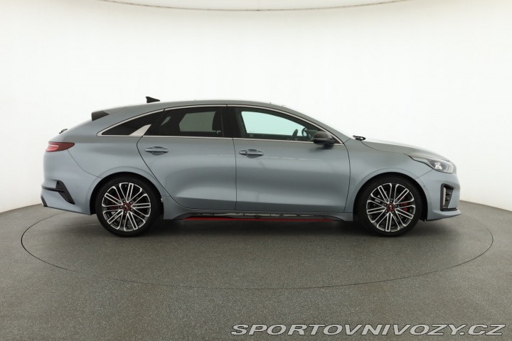 Kia ProCeed GT 1.6 T-GDI 2020