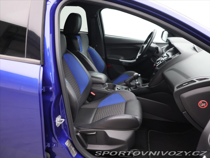 Ford Focus ST 2,0 EB 184kW ST Aut.klima 2012