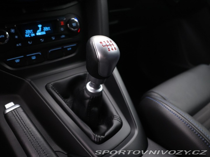 Ford Focus ST 2,0 EB 184kW ST Aut.klima 2012