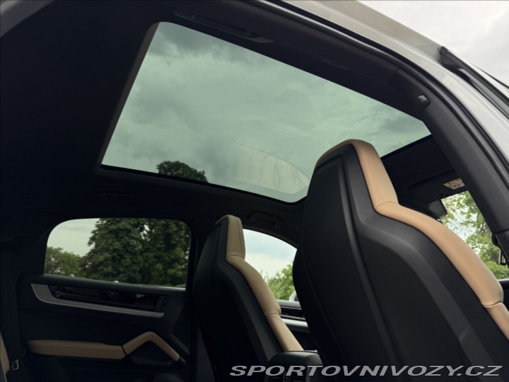 Porsche Cayenne Coupe Sport Chrono Vzduc 2025