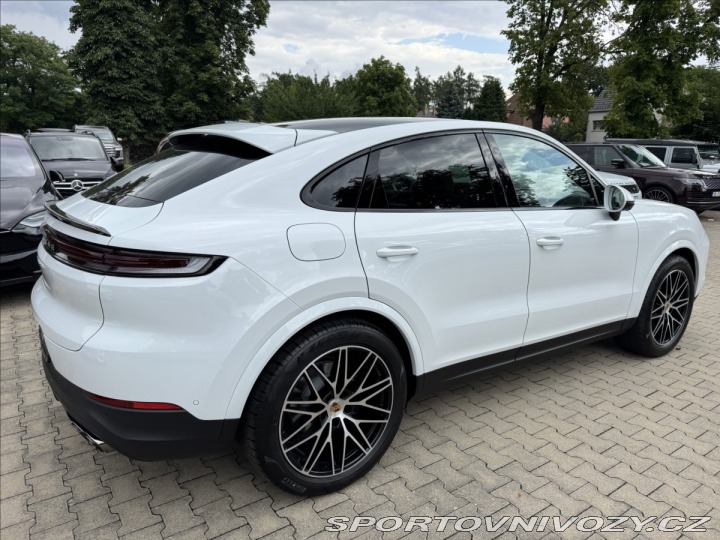 Porsche Cayenne Coupe Sport Chrono Vzduc 2025