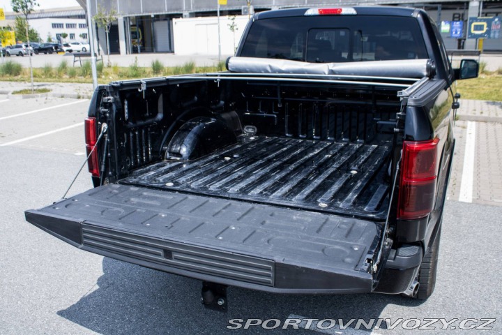 Ford Ostatní modely F-150 Platinum 5.0 V8 4x4 A/T, 2020