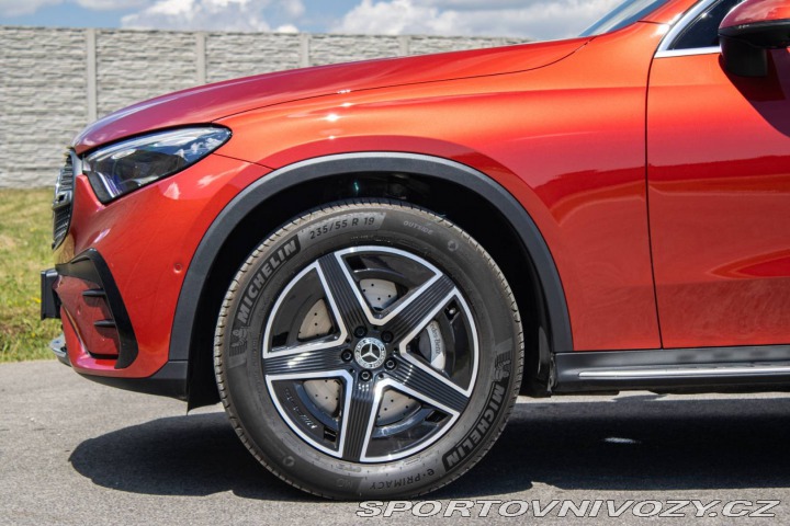 Mercedes-Benz Ostatní modely GLC SUV SUV 200 mHEV 4MATIC AT9 2023