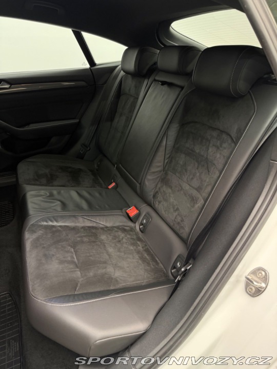 Volkswagen Arteon R-LINE 2.0 TDI 110kW DSG 2020