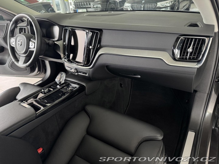 Volvo V60 T6 AWD*257kW*Recharge*Ins 2022
