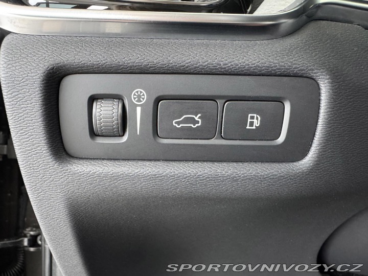 Volvo V60 T6 AWD*257kW*Recharge*Ins 2022