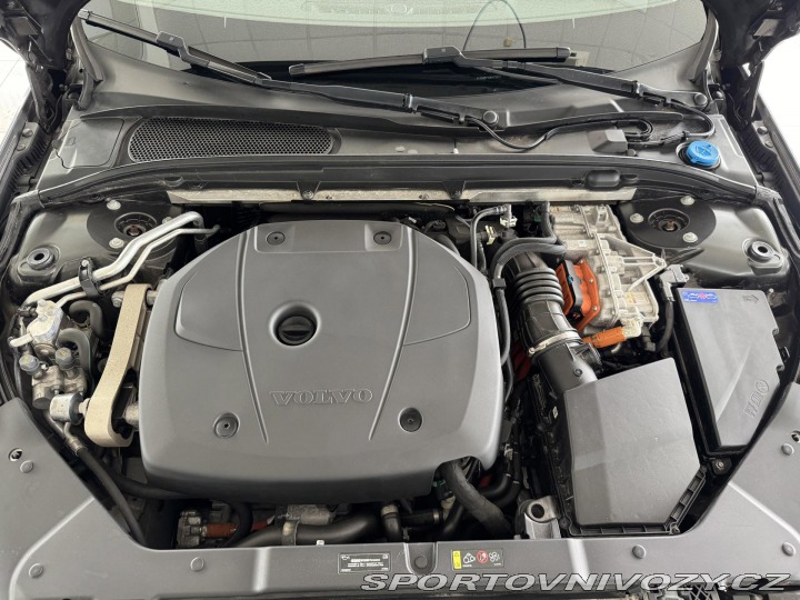 Volvo V60 T6 AWD*257kW*Recharge*Ins 2022