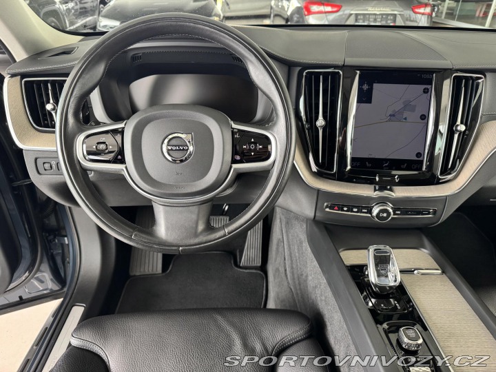 Volvo Ostatní modely XC60 T8 AWD*Recharge*Inscript* 2021