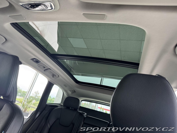 Volvo Ostatní modely XC60 T8 AWD*Recharge*Inscript* 2021