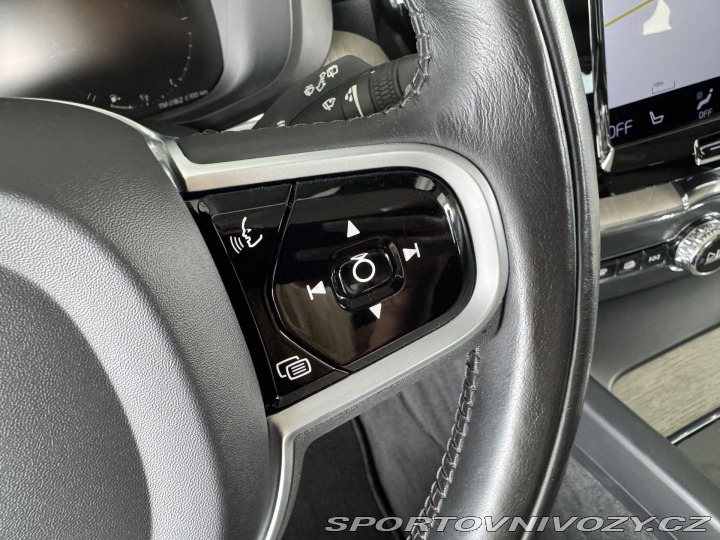 Volvo Ostatní modely XC60 T8 AWD*Recharge*Inscript* 2021