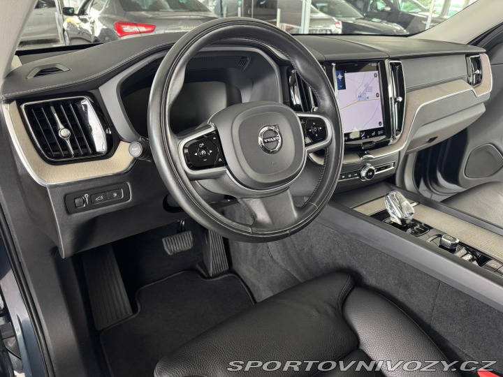Volvo Ostatní modely XC60 T8 AWD*Recharge*Inscript* 2021