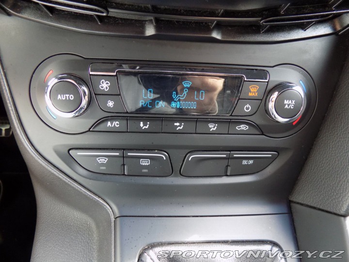Ford Focus ST 2.0i ST/Bi-xenon/kůže/LED 2013