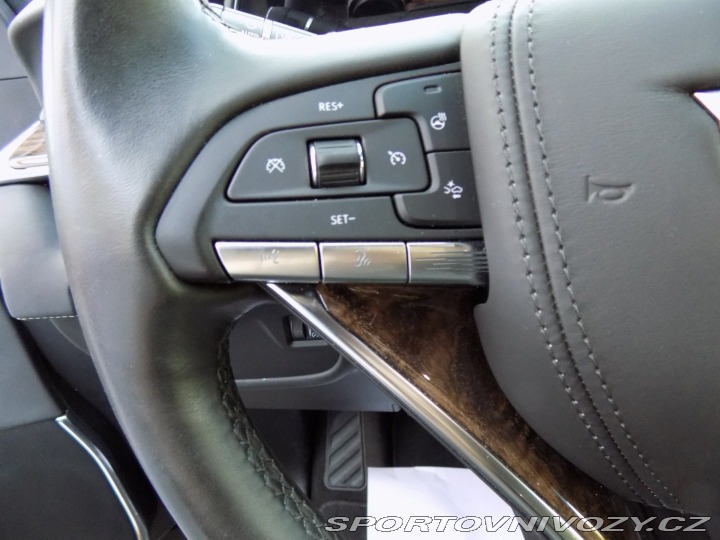 Ostatní značky Ostatní modely Cadillac Escalade 6.2/V8/4WD/Sport Platinum 2022
