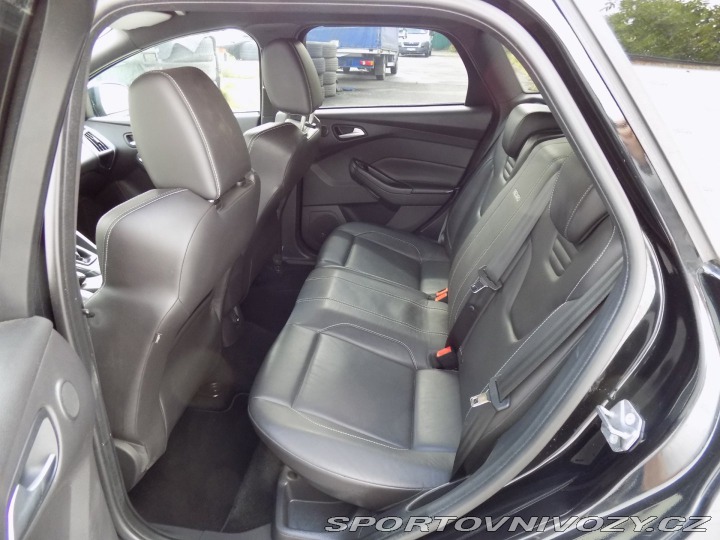 Ford Focus ST 2.0i ST/Bi-xenon/kůže/LED 2013