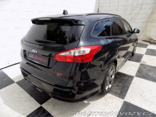 Ford Focus ST 2.0i ST/Bi-xenon/kůže/LED 2013