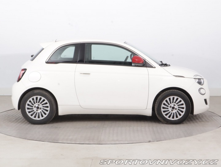Fiat 500 500e 42 kWh 2023