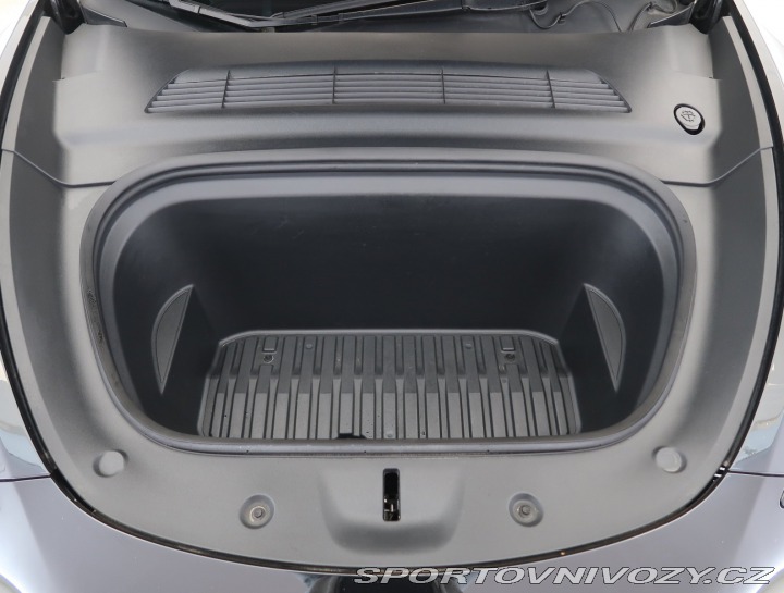 Tesla Model Y Performance 79kWh 2023