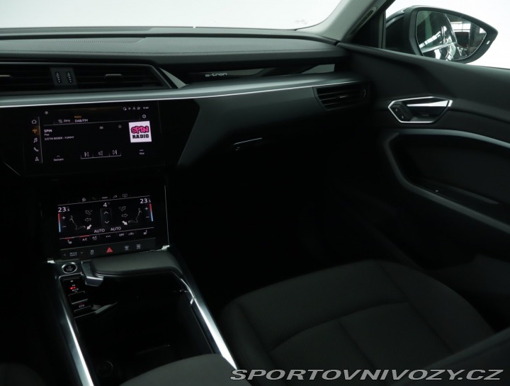 Audi Ostatní modely e-tron S-Line e-tron 50 quattro 2021