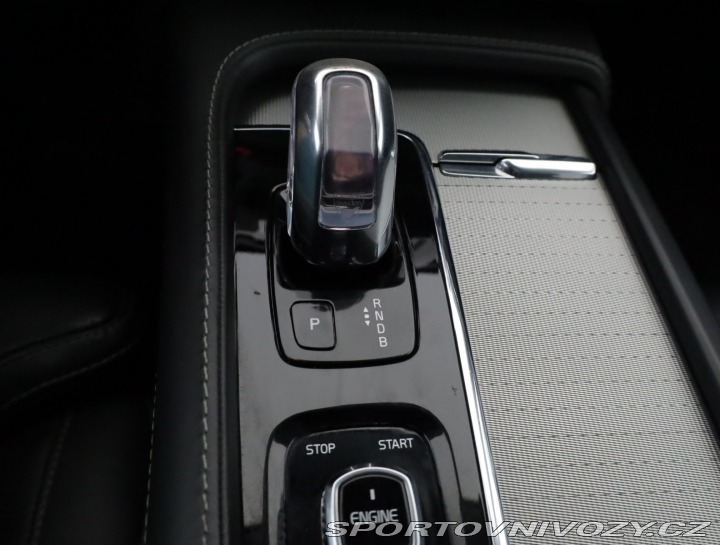 Volvo Ostatní modely XC90 T8 Twin Engine AWD 2016