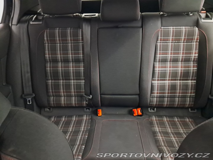 Volkswagen Golf 2.0 GTI 2010