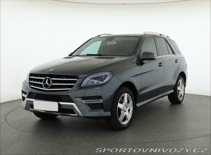 Mercedes-Benz Ostatní modely ML L AMG line ML 350 BlueTEC 2014